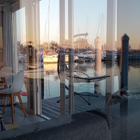 Marina Degli Estensi Floating Resort ليدو ديلي ايستينسي المظهر الخارجي الصورة
