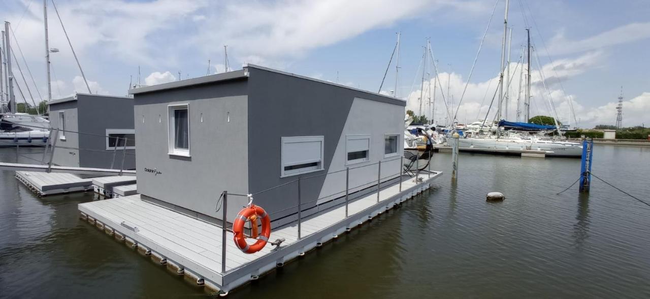 Marina Degli Estensi Floating Resort ليدو ديلي ايستينسي المظهر الخارجي الصورة